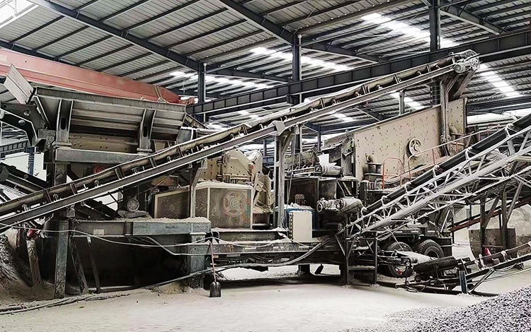 80-100 TPH Mobile Crushing and Screening Plant