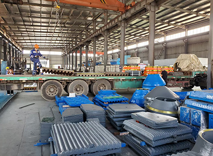 7 units container of spare part for FLAMCO’s crusher